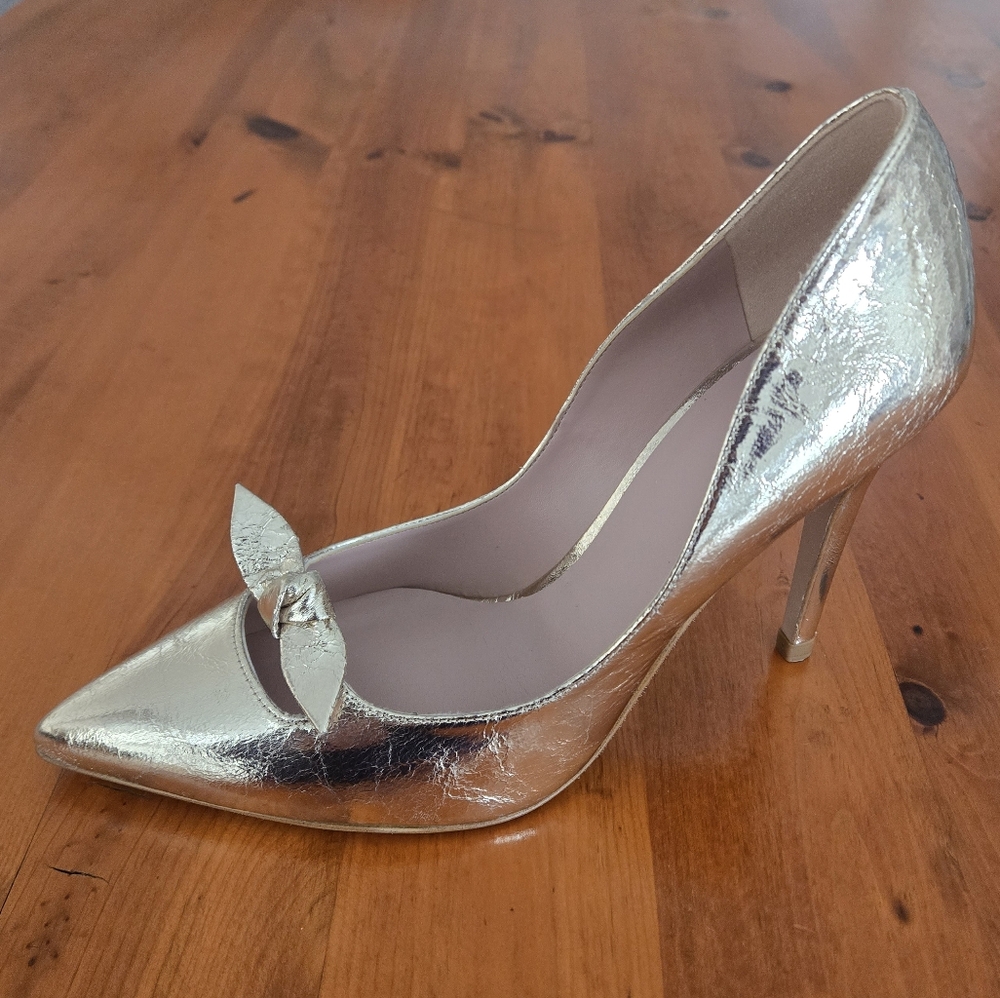 *SINGLE RIGHT SHOE ONLY* Ted Baker London Telila Gold Metallic Stiletto Heel 10